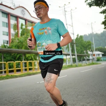 Runner Photo 8248282