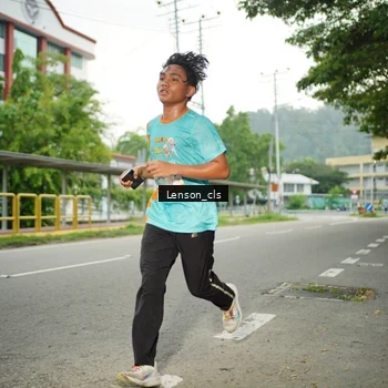 Runner Photo 8248296