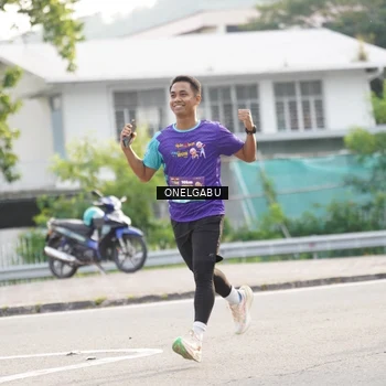 Runner Photo 8248303