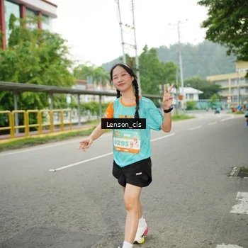 Runner Photo 8248304