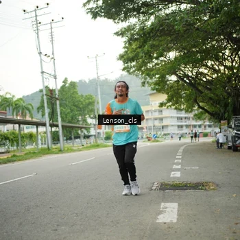 Runner Photo 8248319