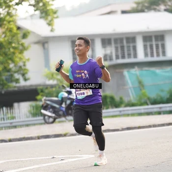 Runner Photo 8248320