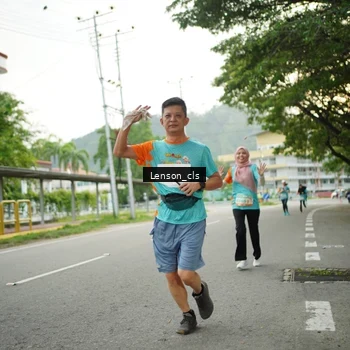 Runner Photo 8248349