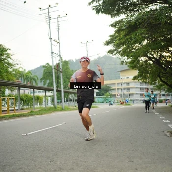 Runner Photo 8248356