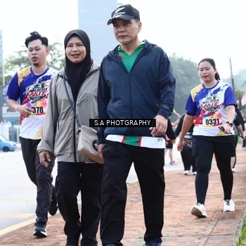 Runner Photo 8248367