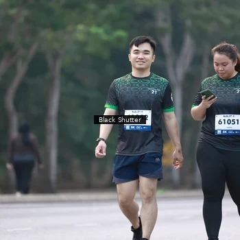 Runner Photo 8248373