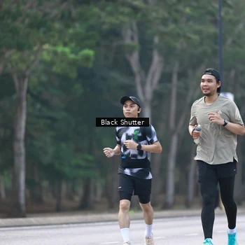 Runner Photo 8248400