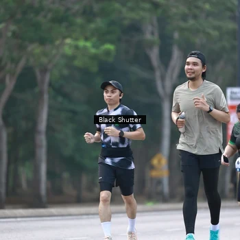 Runner Photo 8248413