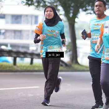 Runner Photo 8248455