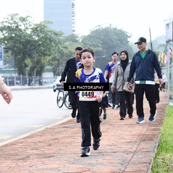 Runner Photo 8248473