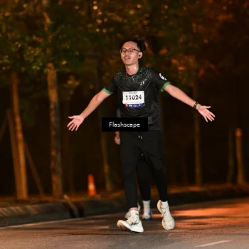 Runner Photo 8248503