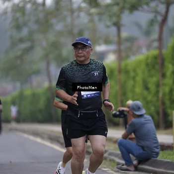 Runner Photo 8248574