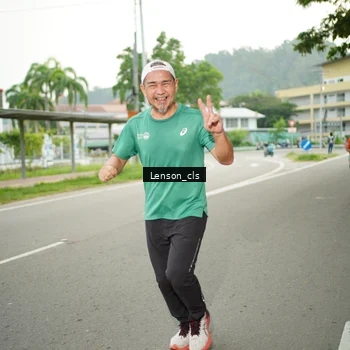 Runner Photo 8248590