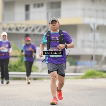 Runner Photo 8248598
