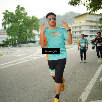 Runner Photo 8248622