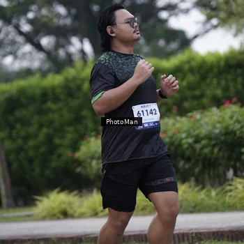 Runner Photo 8248636