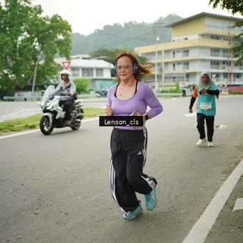 Runner Photo 8248687