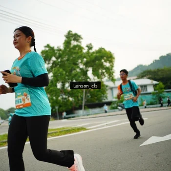 Runner Photo 8248772