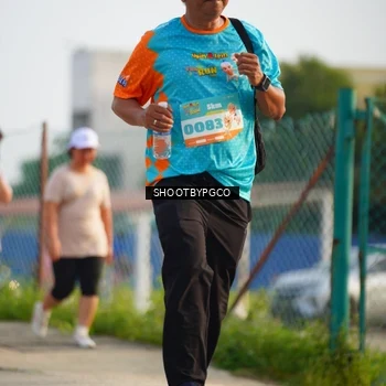 Runner Photo 8248836