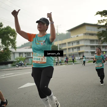 Runner Photo 8248859