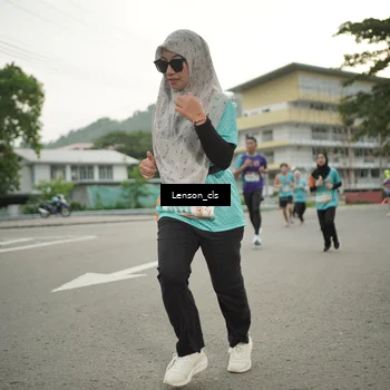 Runner Photo 8248873