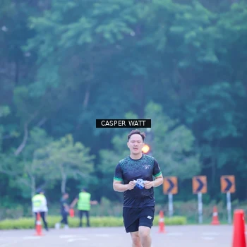 Runner Photo 8248886