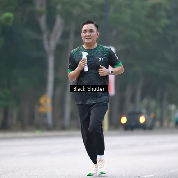 Runner Photo 8248906