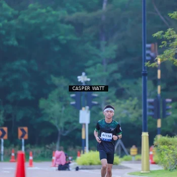 Runner Photo 8248909