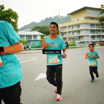 Runner Photo 8248918