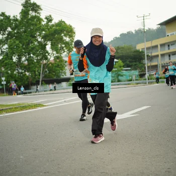 Runner Photo 8248940
