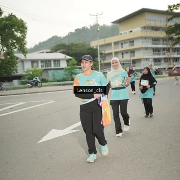 Runner Photo 8248941