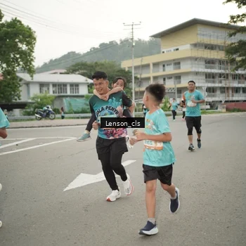 Runner Photo 8248944
