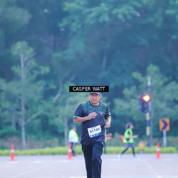 Runner Photo 8248946