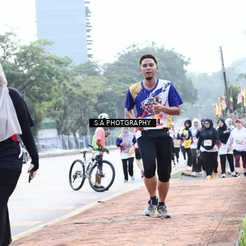 Runner Photo 8248958