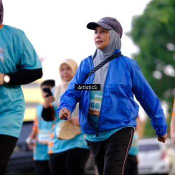 Runner Photo 8248965
