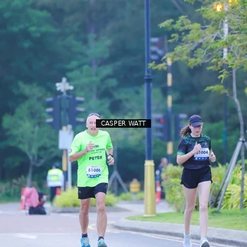 Runner Photo 8248990