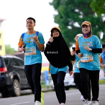 Runner Photo 8248996