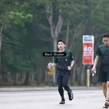 Runner Photo 8249013