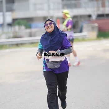 Runner Photo 8249019