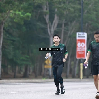 Runner Photo 8249021