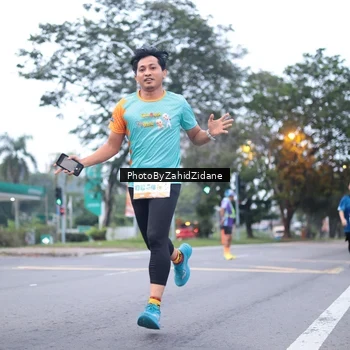 Runner Photo 8249038