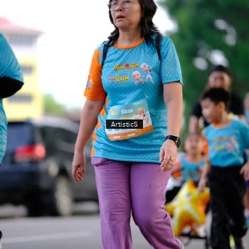 Runner Photo 8249051