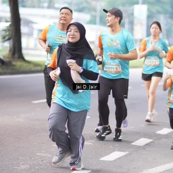 Runner Photo 8249058