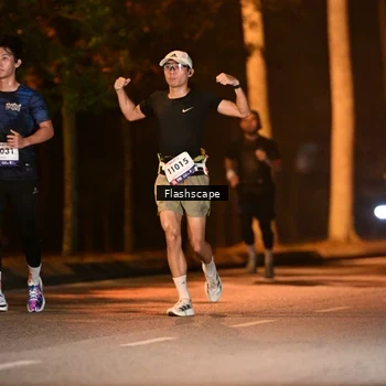 Runner Photo 8249063