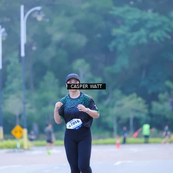 Runner Photo 8249067