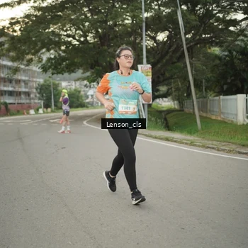 Runner Photo 8249085