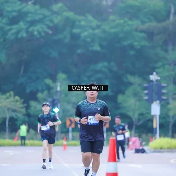 Runner Photo 8249110