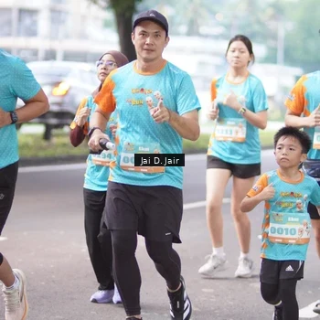 Runner Photo 8249116