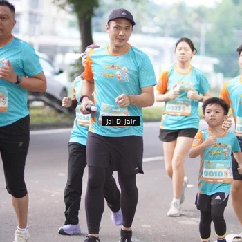 Runner Photo 8249122