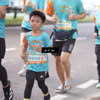Runner Photo 8249203